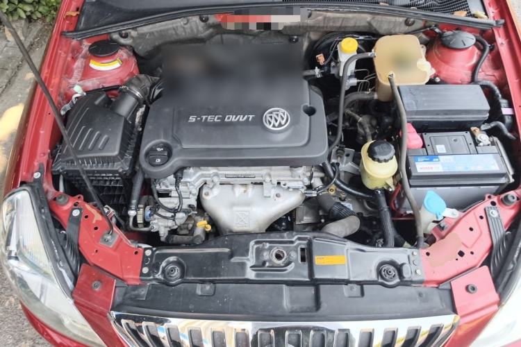 Used Buick Excelle 2013 1.5L Automatic Luxury Model Engine Bay