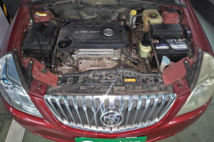 Used Buick Excelle 2013 1.5L Automatic Classic Model Engine Bay