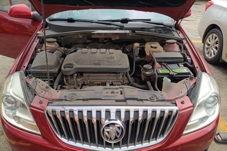 Used Buick Excelle 2013 1.5L Automatic Classic Model Engine Bay