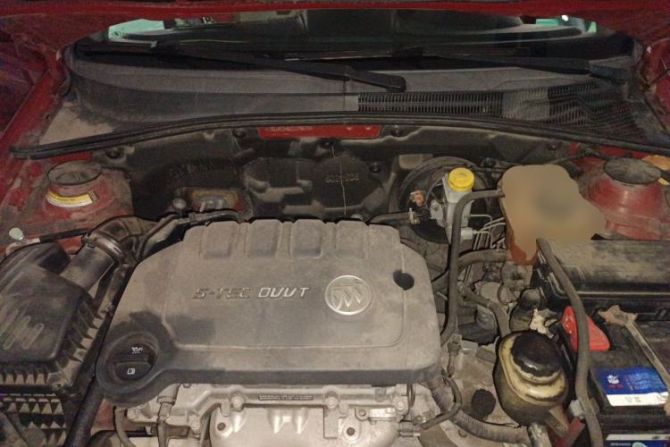 Used Buick Excelle 2013 1.5L Automatic Luxury Model Engine Bay