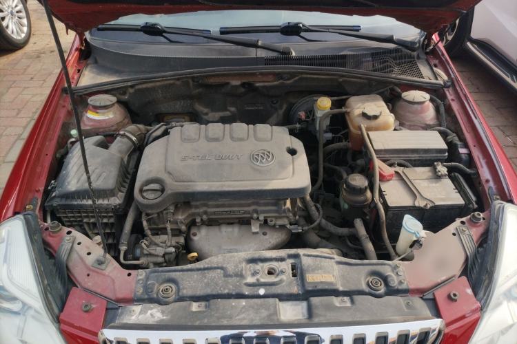 Used Buick Excelle 2013 1.5L Automatic Classic Model Engine Bay