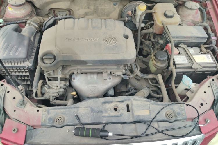 Used Buick Excelle 2013 1.5L Automatic Classic Model Engine Bay
