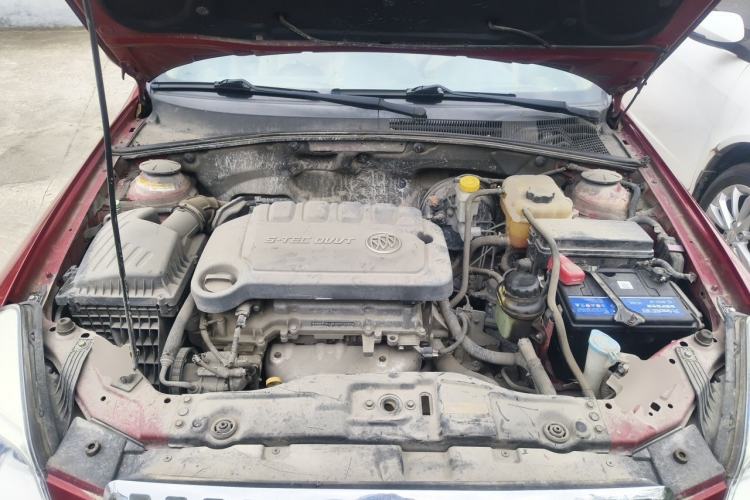 Used Buick Excelle 2013 1.5L Automatic Classic Model Engine Bay