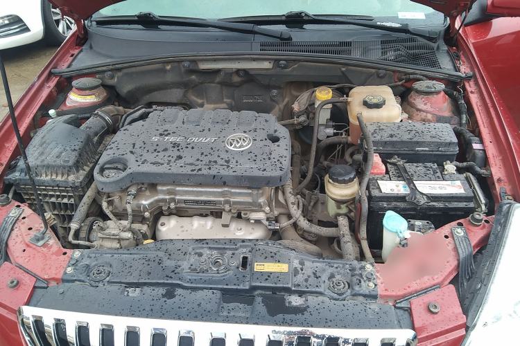Used Buick Excelle 2013 1.5L Automatic Luxury Model Engine Bay