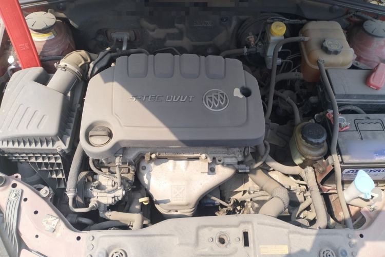 Used Buick Excelle 2013 1.5L Automatic Classic Model Engine Bay