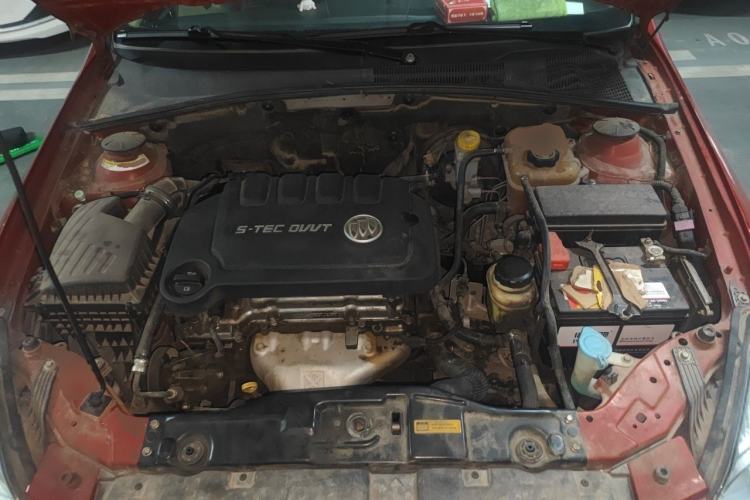 Used Buick Excelle 2013 1.5L Automatic Classic Model Engine Bay
