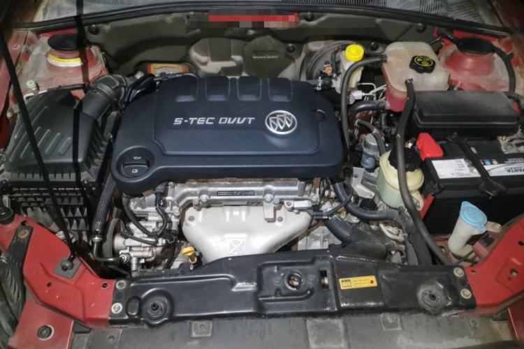 Used Buick Excelle 2013 1.5L Automatic Classic Model Engine Bay