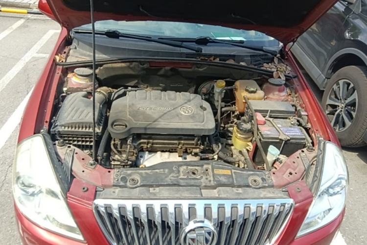 Used Buick Excelle 2013 1.5L Automatic Classic Model Engine Bay