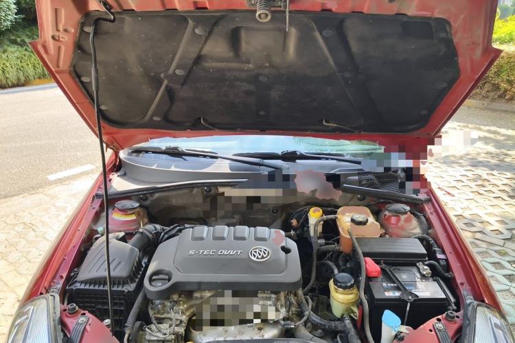 Used Buick Excelle 2013 1.5L Automatic Classic Model Engine Bay