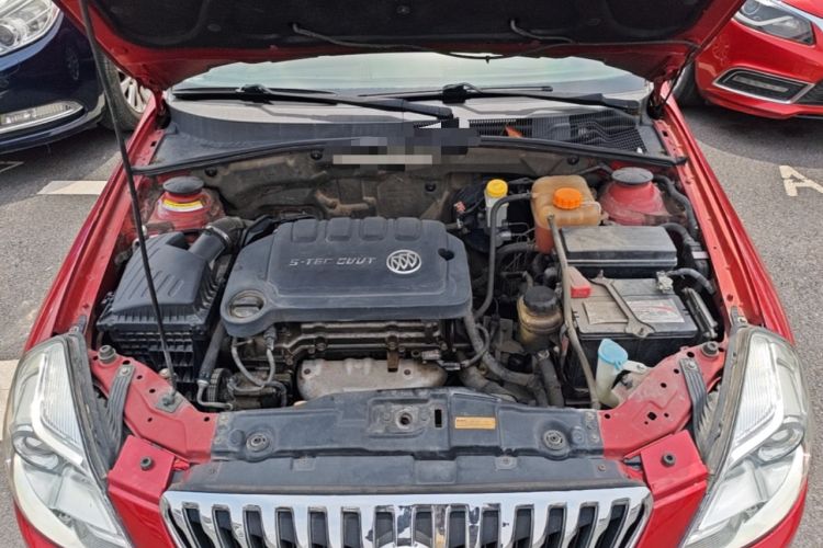 Used Buick Excelle 2013 1.5L Automatic Luxury Model Engine Bay