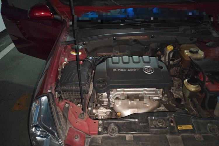 Used Buick Excelle 2013 1.5L Automatic Classic Model Engine Bay Right