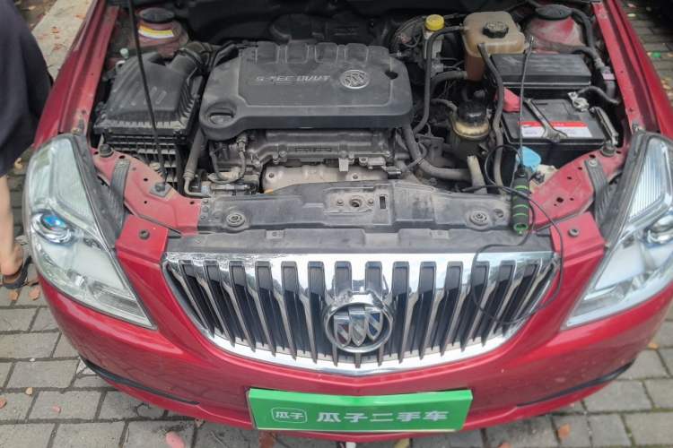 Used Buick Excelle 2013 1.5L Automatic Luxury Model Engine Bay