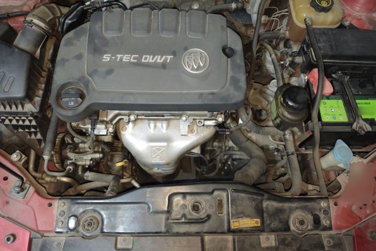 Used Buick Excelle 2013 1.5L Automatic Classic Model Engine Bay