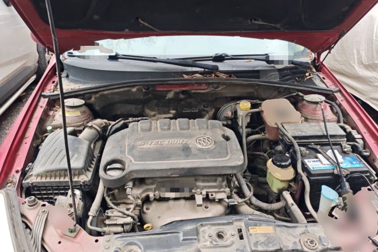 Used Buick Excelle 2013 1.5L Automatic Classic Model Engine Bay