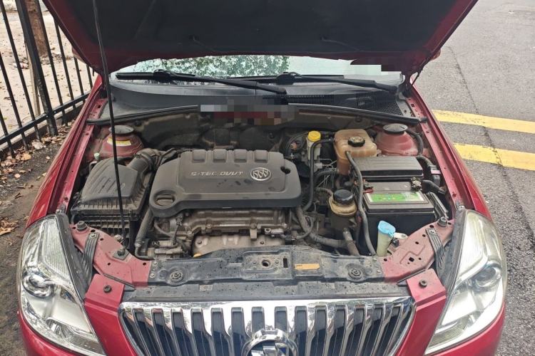 Used Buick Excelle 2013 1.5L Automatic Classic Model Engine Bay