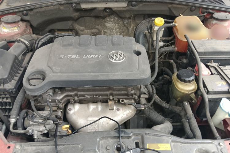Used Buick Excelle 2013 1.5L Manual Classic Model Engine Bay