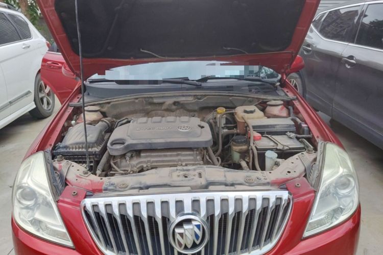 Used Buick Excelle 2013 1.5L Manual Luxury Model Engine Bay