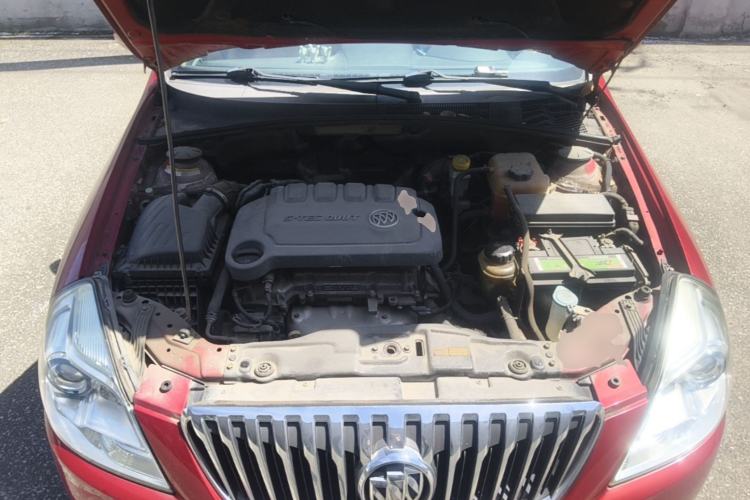 Used Buick Excelle 2013 1.5L Automatic Classic Model Engine Bay