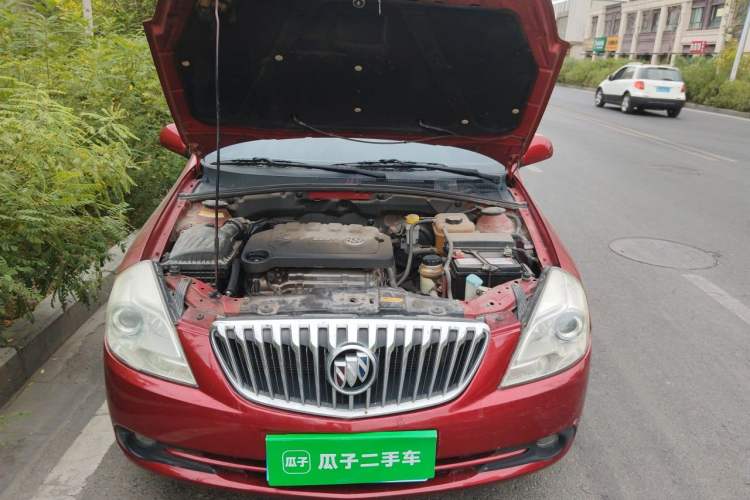 Used Buick Excelle 2013 1.5L Automatic Classic Model Engine Bay