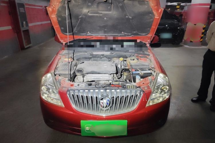 Used Buick Excelle 2013 1.5L Manual Luxury Model Engine Bay