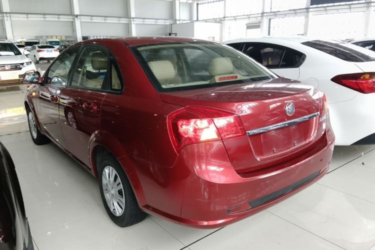 Used Buick Excelle 2013 1.5L Automatic Classic Model Exterior 2