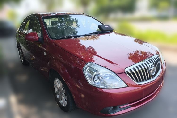 Used Buick Excelle 2013 1.5L Automatic Luxury Model Front Right 45 Deg
