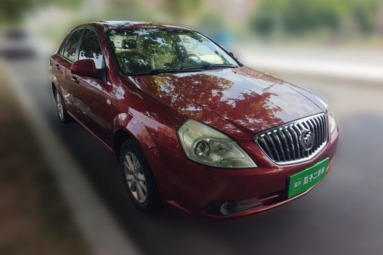 Used Buick Excelle 2013 1.5L Manual Classic Model Front Right 45 Deg