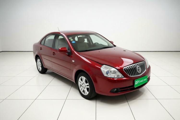 Used Buick Excelle 2013 1.5L Manual Classic Model Front Right 45 Deg