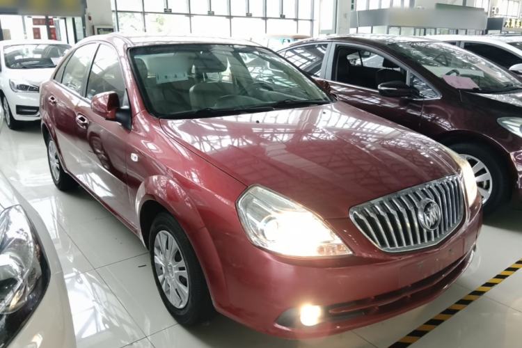 Used Buick Excelle 2013 1.5L Automatic Classic Model Front Right 45 Deg