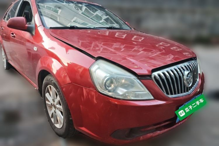 Used Buick Excelle 2013 1.5L Automatic Classic Model Front Right 45 Deg