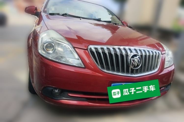 Used Buick Excelle 2013 1.5L Manual Classic Model Front Right 45 Deg