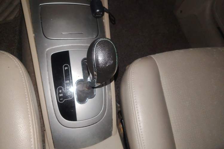 Used Buick Excelle 2013 1.5L Automatic Classic Model Gear Lever