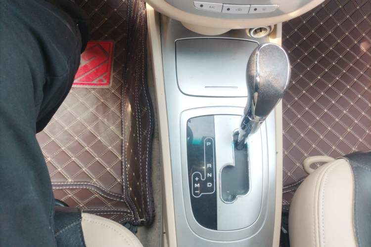 Used Buick Excelle 2013 1.5L Automatic Classic Model Gear Lever