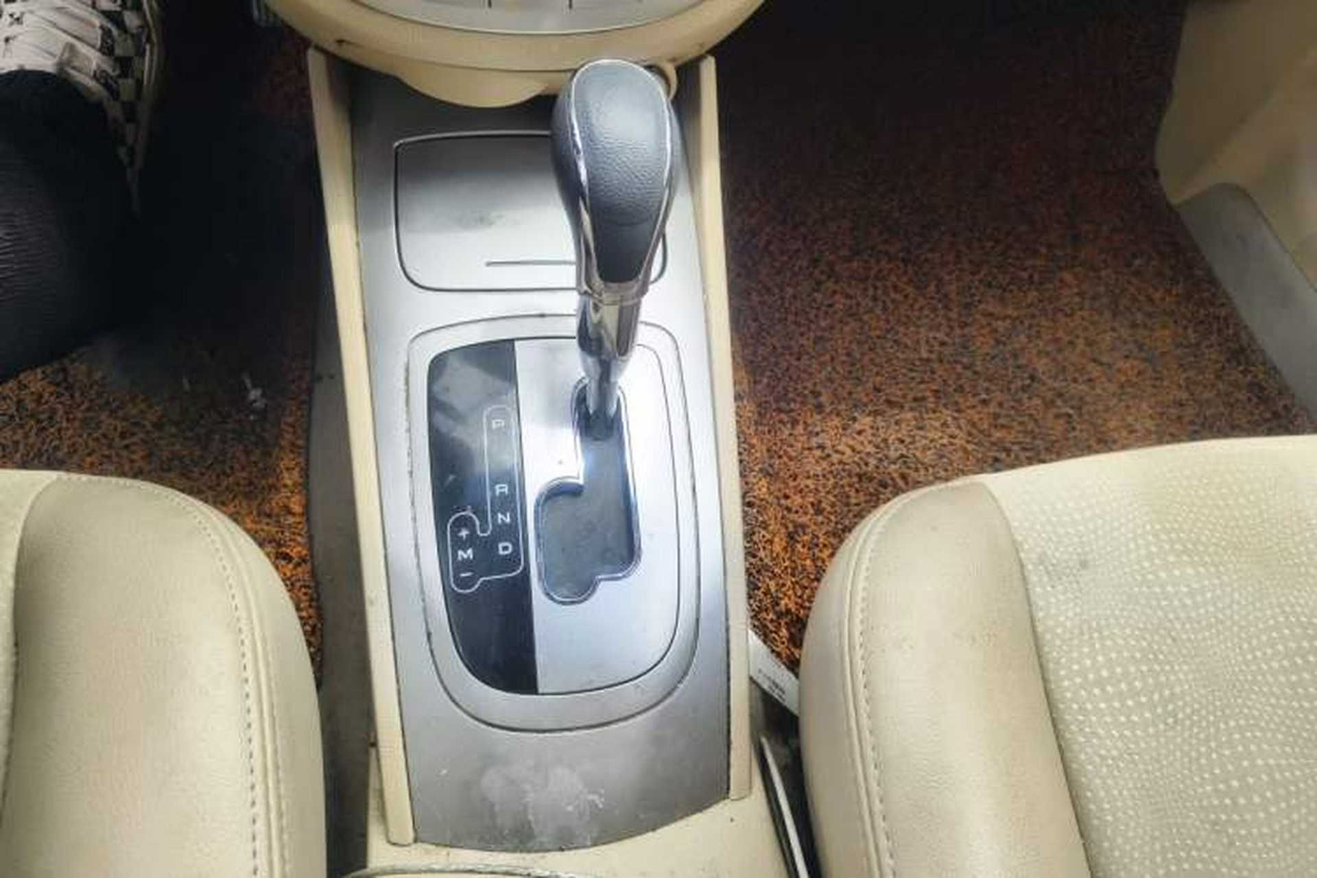 Used Buick Excelle 2013 1.5L Automatic Classic Model Gear Lever