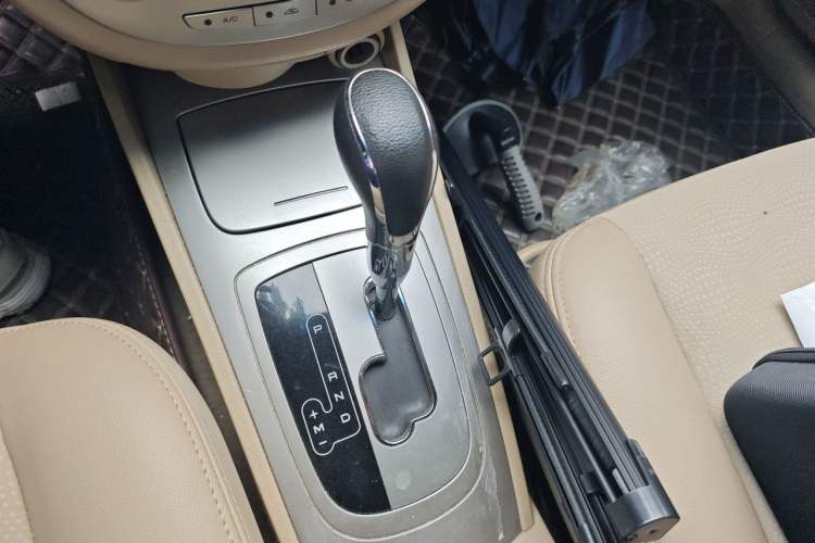 Used Buick Excelle 2013 1.5L Automatic Classic Model Gear Lever