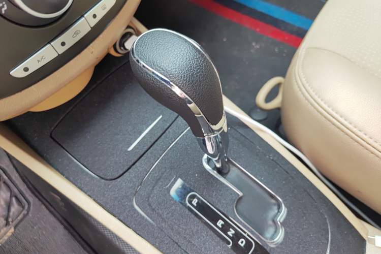Used Buick Excelle 2013 1.5L Automatic Classic Model Gear Lever