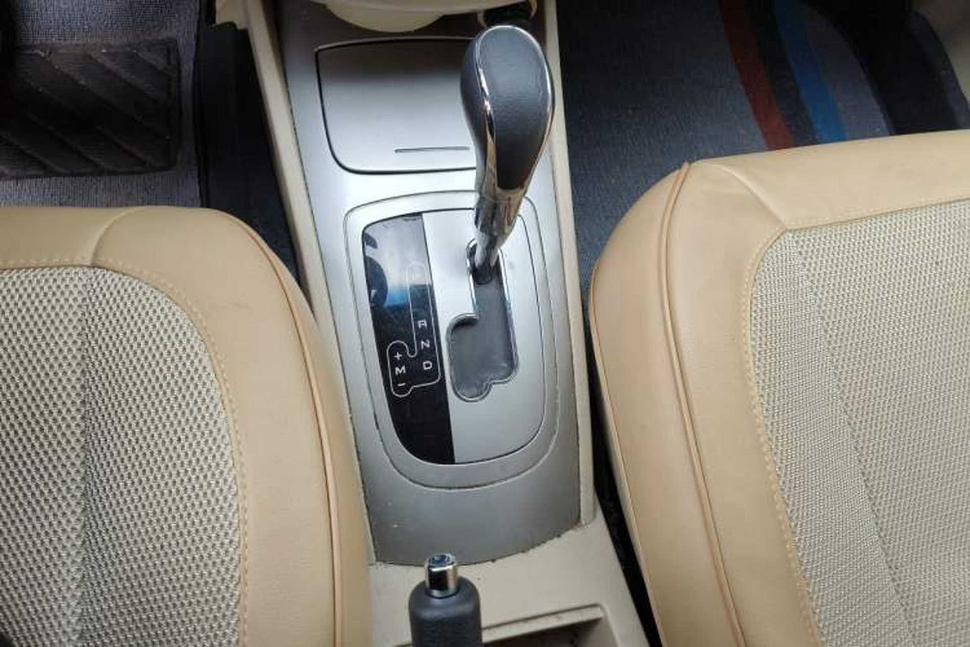 Used Buick Excelle 2013 1.5L Automatic Classic Model Gear Lever