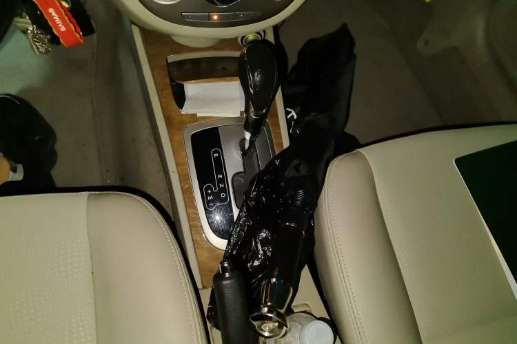 Used Buick Excelle 2013 1.5L Automatic Classic Model Gear Lever