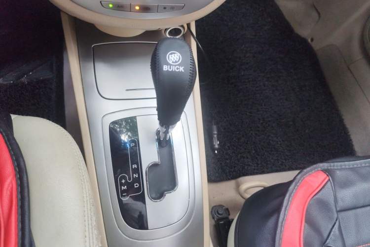 Used Buick Excelle 2013 1.5L Automatic Classic Model Gear Lever