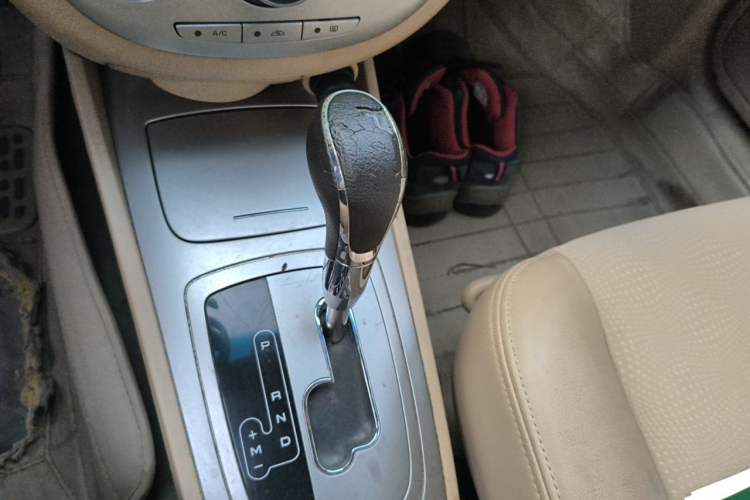 Used Buick Excelle 2013 1.5L Automatic Classic Model Gear Lever