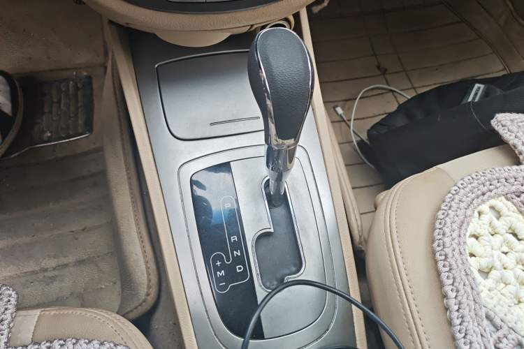 Used Buick Excelle 2013 1.5L Automatic Classic Model Gear Lever