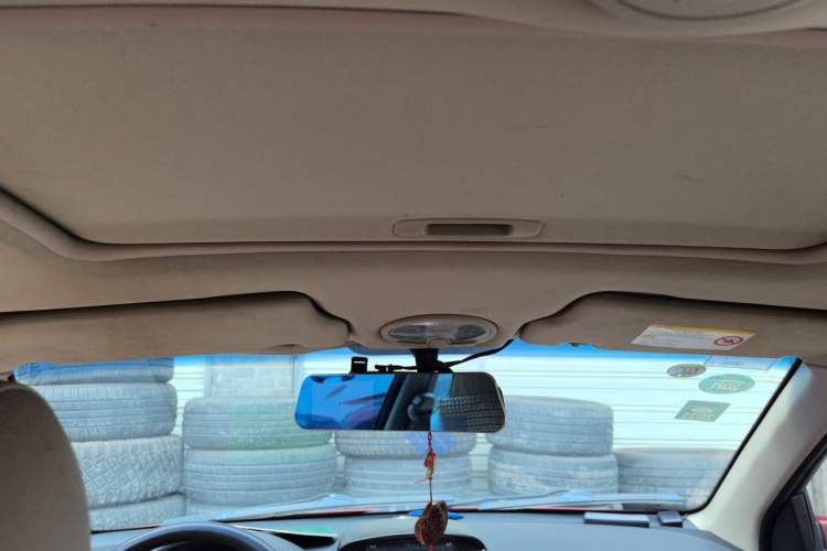 Used Buick Excelle 2013 1.5L Manual Classic Model Headliner