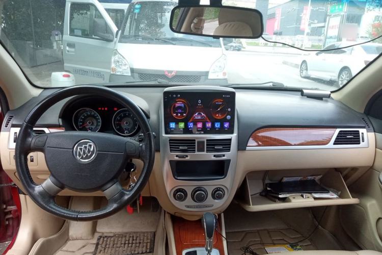 Used Buick Excelle 2013 1.5L Automatic Luxury Model Headliner