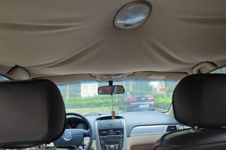 Used Buick Excelle 2013 1.5L Automatic Classic Model Headliner