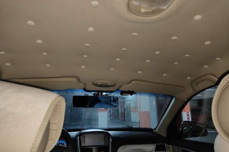 Used Buick Excelle 2013 1.5L Automatic Classic Model Headliner