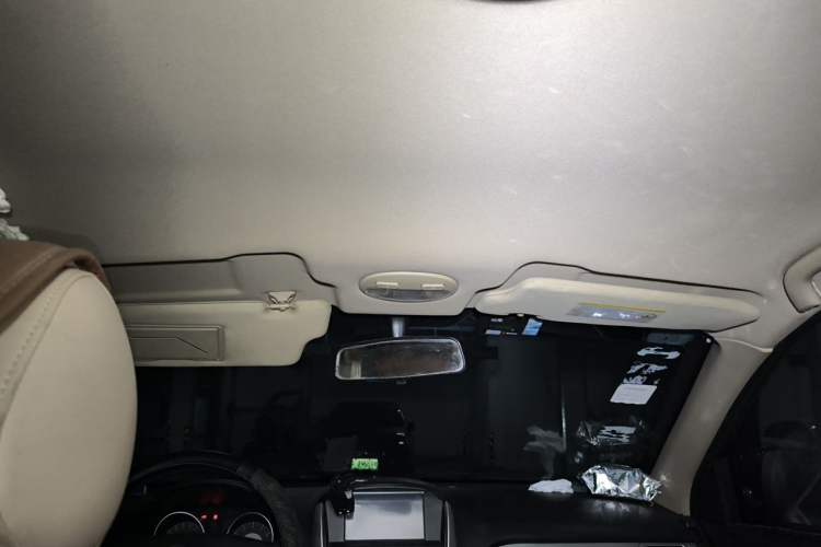 Used Buick Excelle 2013 1.5L Automatic Classic Model Headliner