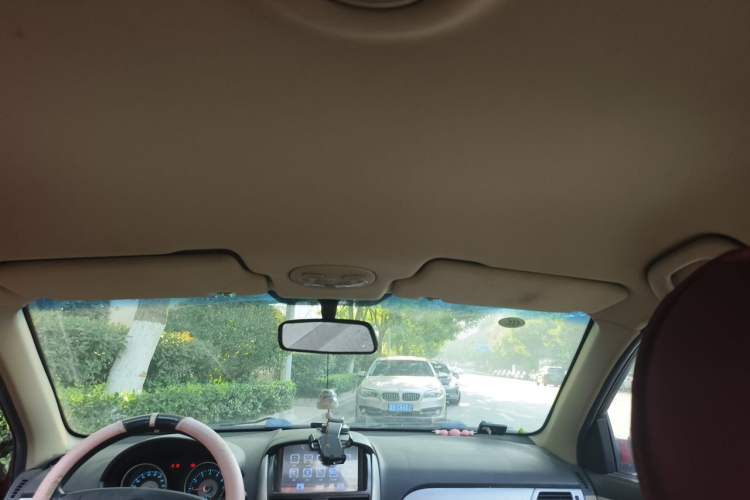Used Buick Excelle 2013 1.5L Automatic Classic Model Headliner