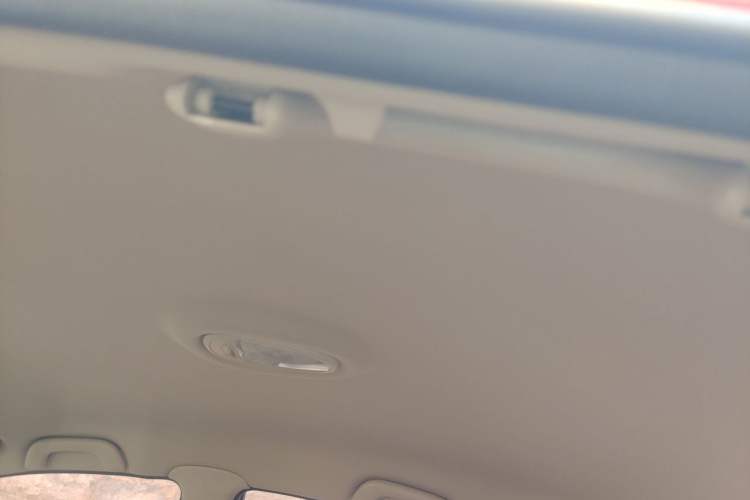 Used Buick Excelle 2013 1.5L Automatic Classic Model Headliner