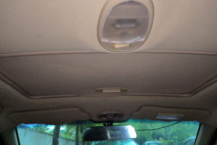 Used Buick Excelle 2013 1.5L Manual Classic Model Headliner