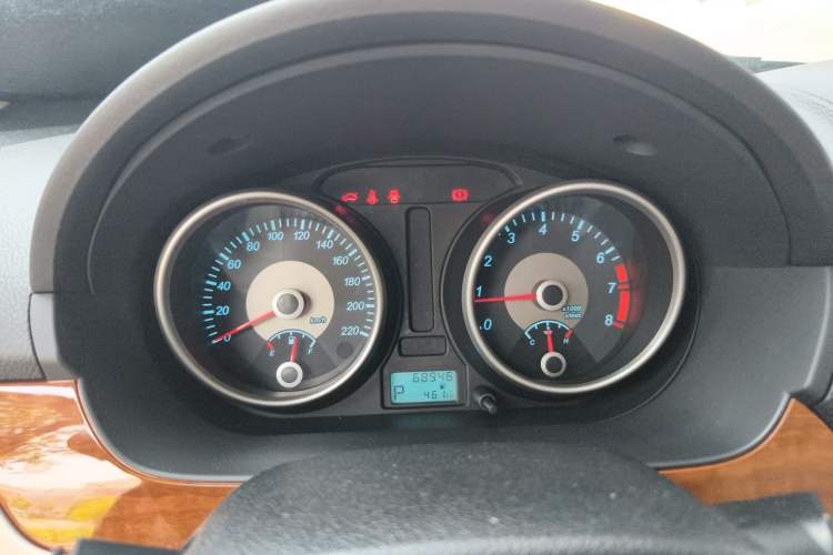 Used Buick Excelle 2013 1.5L Automatic Luxury Model Instrument Cluster